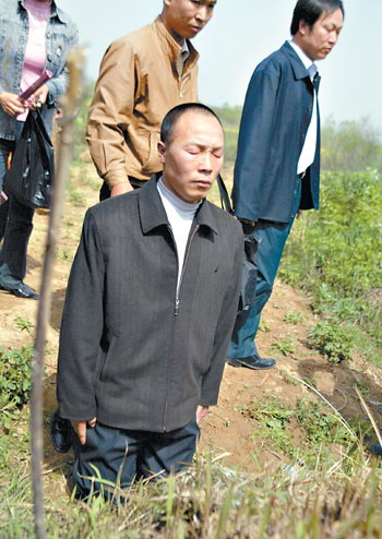 新闻频道 综合 广州日报 湖北京山"佘祥林杀妻冤案"昨日开庭,佘祥