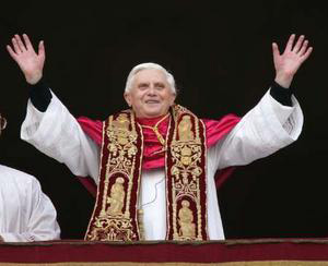 梵蒂冈选出新教皇 德籍红衣主教拉青格继任(图)