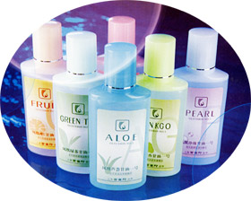 护肤:DIY蜂蜜美容9秘方=4大功效