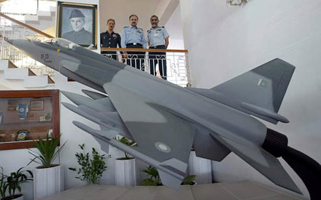 巴基斯坦立足歼7大修厂建立JF-17组装线(多图