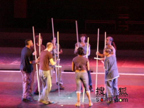 组图：第11届上海电视节颁奖礼-现场表演