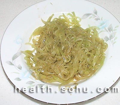 小编教菜：凉拌莴苣(组图)