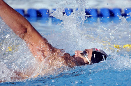 图文:游泳世锦赛 佩尔索勇破世界记录