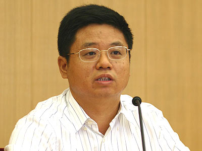 图:国家税务总局法规司副司长李万甫
