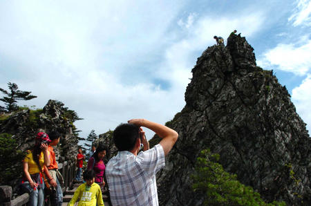 社会广角(2)神农架生态旅游成品牌