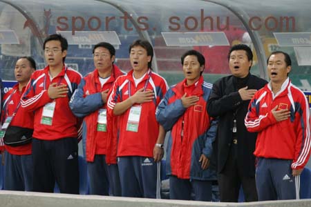 图文：世少赛-中国1-0战胜秘鲁 国少教练组
