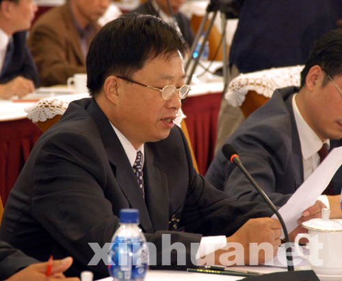 江苏代表：修法要为鼓励提高国民素质留有空间