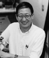 1998年诺贝尔物理学奖获得者崔琦(图)