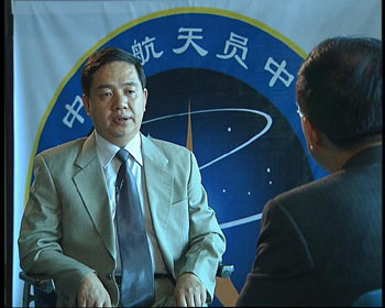 访载人航天工程航天员系统负责人陈善广吴川生