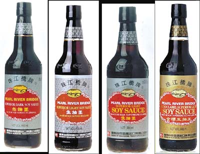 驰名出口品牌—正品的珠江桥牌老抽王(资料图片)