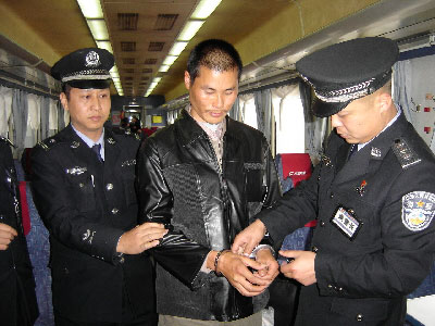 湖南省永州监狱两重刑犯越狱 其中一人落网(图)