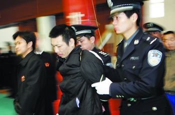 长沙掀起打击"两抢一盗"犯罪风暴,犯罪分子纷纷落网.千灵坡 摄
