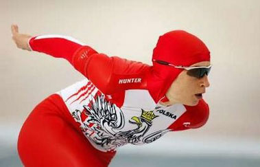 图文：冬奥会速滑女子1000米 波兰选手暂列第一