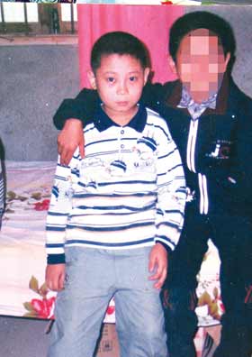 少年杀死同学后分尸 据称性格内向爱玩电游(图)