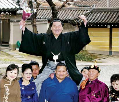 日向蒙古示好欲收买人心 扩大其在亚欧大陆影响