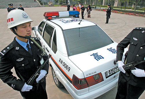 国内新闻 重庆新闻 重庆日报    提示:      昨日,市公安局,我市民警