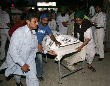 卡拉奇踩踏事故29人死70伤 均为妇女儿童(组图)