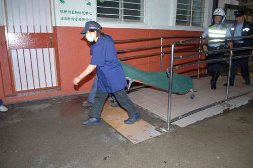 香港一名年轻力壮球迷看世界杯后梦中猝死(图