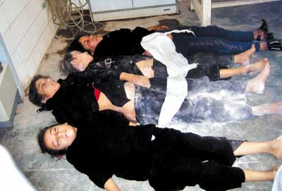 阿富汗学校四女生死于踩踏 泰国一酒吧一客人死于爆炸 
