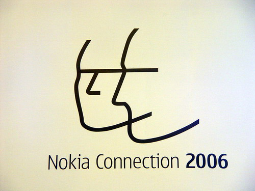 诺基亚发布5款手机 新款超低价3G手机仅2400元