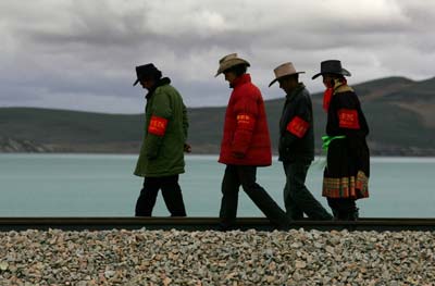 探访青藏铁路系列二 唐古拉山上的神圣守护者们