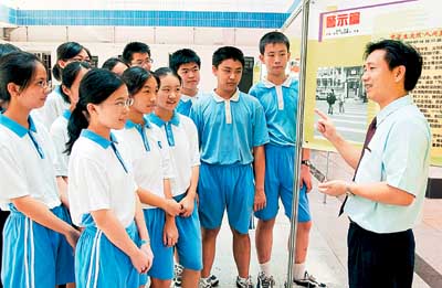 深圳实验中学切实加强学生暑期安全宣传教育(图)
