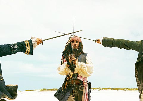 《加勒比海盗2》票房破记录 内地初审未过关 