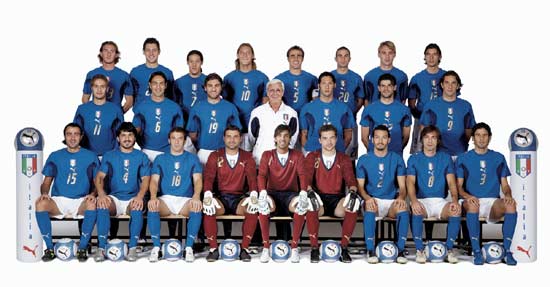 2006世界杯冠军球队意大利 Puma蓝色军团队