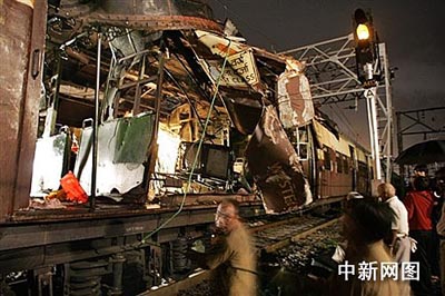 胡锦涛温家宝致电印度政府 谴责孟买爆炸事件