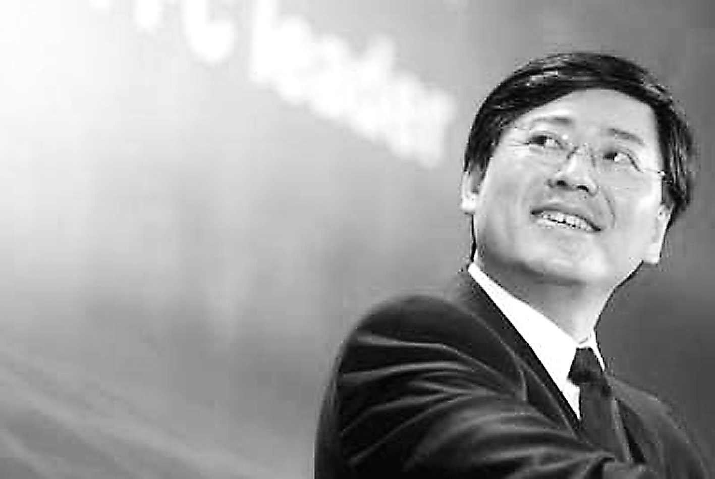 no.1   杨元庆   年薪达2175万港元