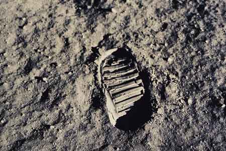 命悬一线-九死一生的阿波罗11登月计划-搜狐IT