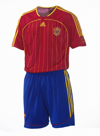 图文:阿迪足球装备 西班牙国家足球队队服