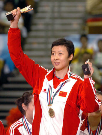 图文：女排大奖赛中国夺冠 冯坤喜获两最佳奖项