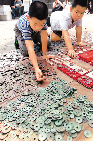 金桥海鲜批发市场_黄骅海鲜批发市场_金桥富路瓷转壁画价格