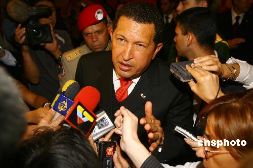 委内瑞拉总统查韦斯联大演讲 批布什为魔鬼 