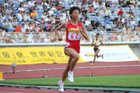 横滨大奖赛 小林佑梨子刷新日本1500米全国纪录
