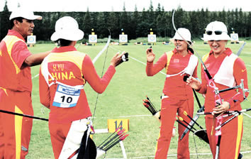 世界杯射箭赛上海站 团体决赛中韩女队争夺金牌