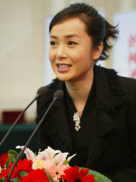 著名影视演员,恺诗依形象代言人蒋雯丽