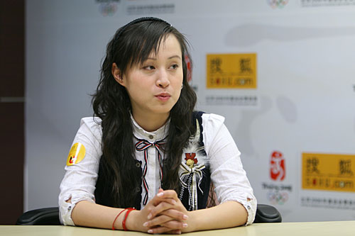 登山美女罗丽莉做客搜狐访谈实录