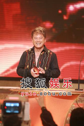图文：TVB颁奖典礼现场之陈百祥
