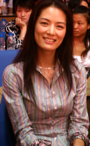 马艳丽称获2006风尚国际设计师大奖只是起点(组图)