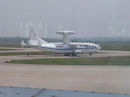 曾报道说,在巴基斯坦北部查克拉拉空军基地出现了一架中国"间谍飞机"