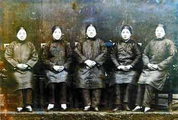 百年老照片记录最后小脚女人(组图)
