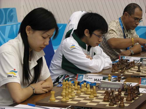 图文:亚运会国际象棋团体赛第二轮 中国澳门队