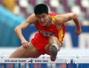 图文:男子110米栏预赛结束 史冬鹏轻松晋级决赛