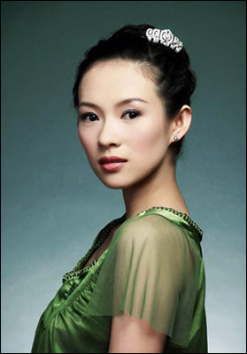 中国最红女星章子怡 看恋爱中的女人千娇百媚