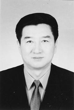 综合    1975年4月哈尔滨市搪瓷三厂工人,调度,车间主任,团支部书记