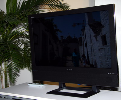 纤薄设计 索尼推出BRAVIA T系列液晶电视