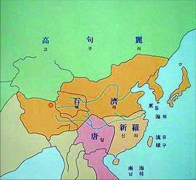 《韩国史》中的地图,古三国疆域之大,竟然把唐挤到了西南隅.