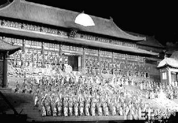  佛罗伦萨歌剧艺术家北京再唱《图兰朵》(图)